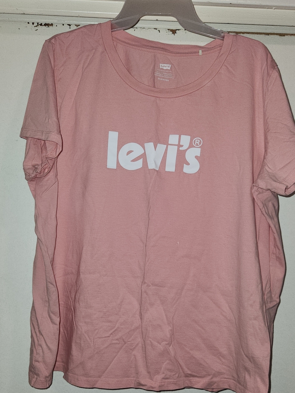 Levi's Light Pink T-shirt